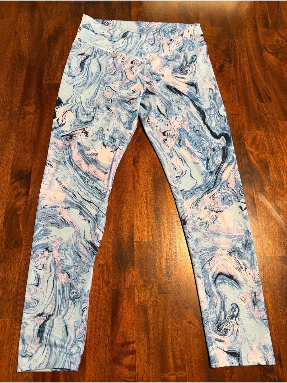 SO Marble-Print Leggings in Light Blue and Pink